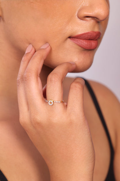 Lara Womens Ring