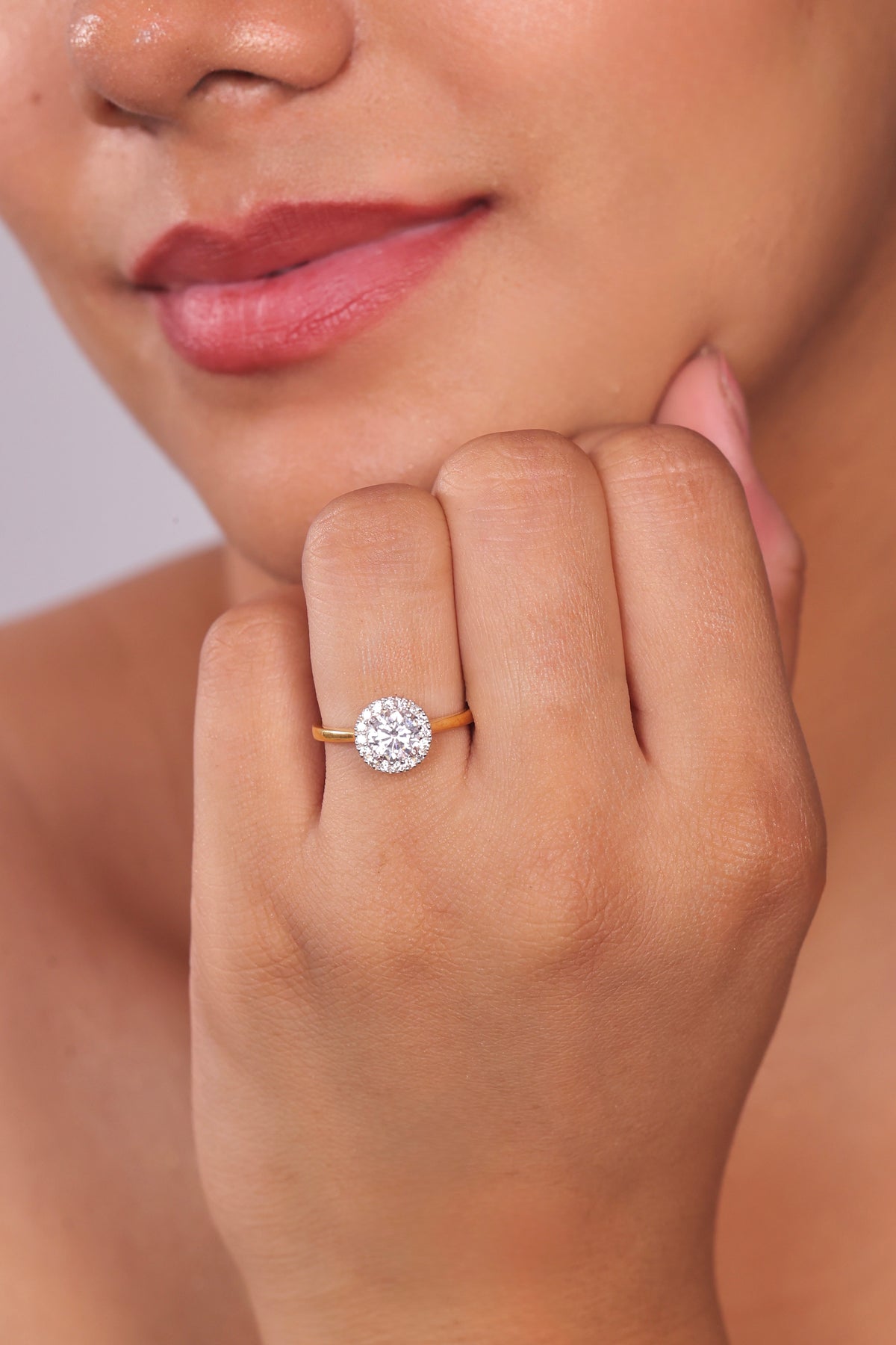 Classic Halo Solitaire Ring (One Carat Size)