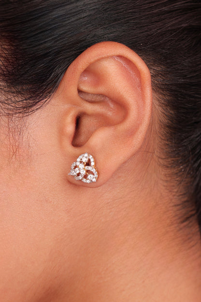 Sana Stud Earrings