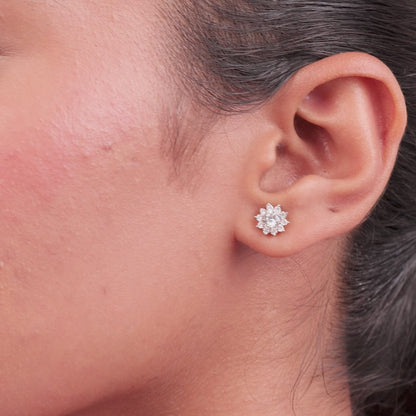Alisa Solitaire Stud Earrings