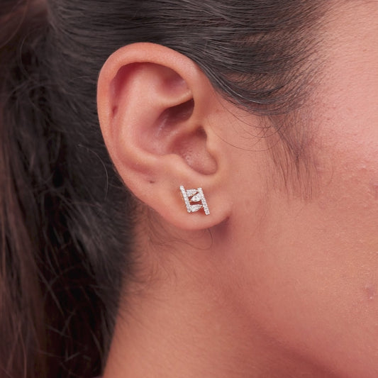 Navya Stud Earrings