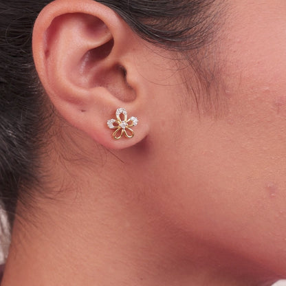 Shreya Stud Earrings